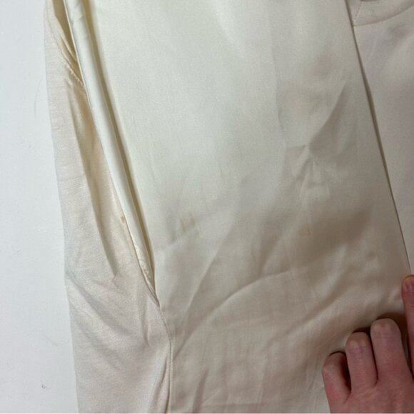 Mango Women’s Silk Front Blouse Sleeveless Satin V-neck Neutral Minimalist XS - Picture 5 of 11